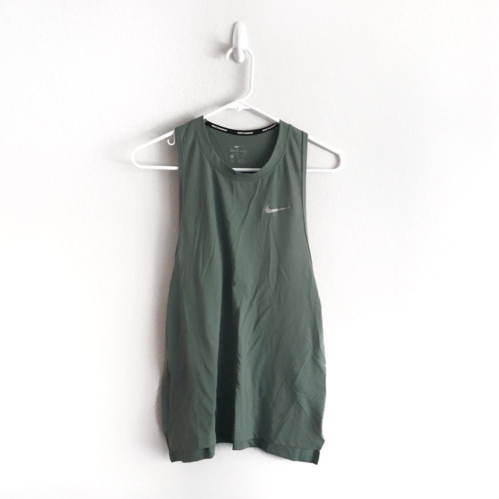 ⭐️5 for $25⭐️ Nike Green Tank Top Low Cut Sides and Reflective Logos